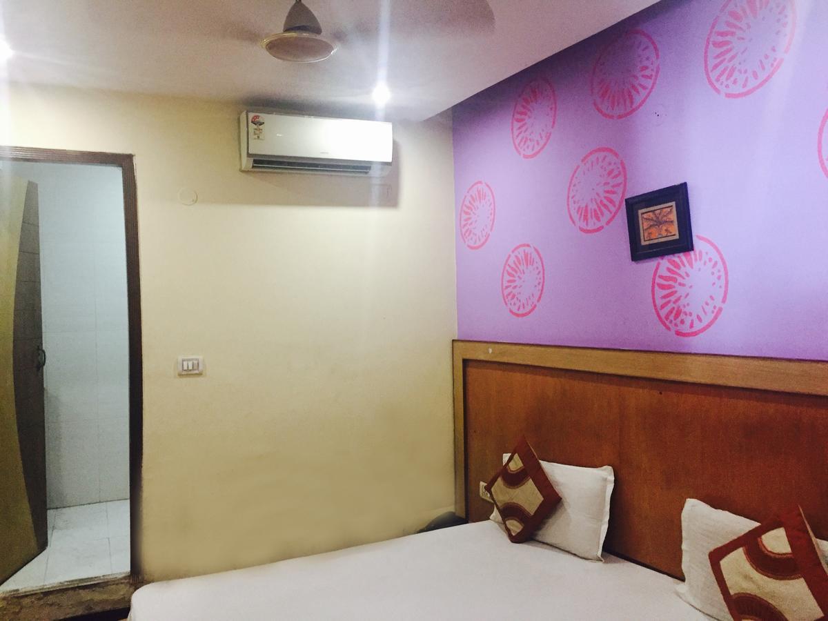 Hotel Splash New Delhi Exterior photo